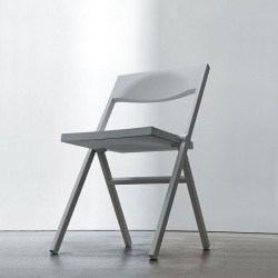 Folding and Stackable Chair Grey – Piana
