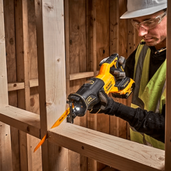 Sierra Sabre XR 18V S/cargador/batería Dewalt POWER-TOOLS