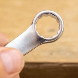 CHAVE COMBINADA 13mm ANTIDERRAPANTE
