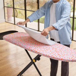 Easy-Store Ironing Board Black - Glide Max Plus