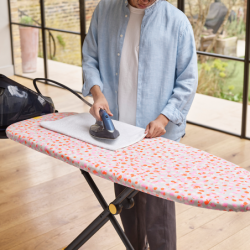Easy-Store Ironing Board Black - Glide Max Plus