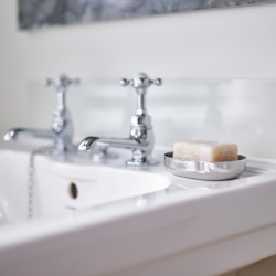 Saboneteira Compacta Inox - Easystore Luxe