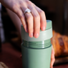Taza de Viaje con Tapa Abatible Verde - Sipp
