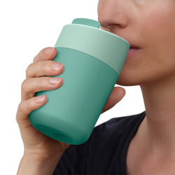 Taza de Viaje con Tapa Abatible Verde - Sipp