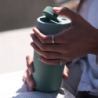 Taza de Viaje con Tapa Abatible 454ml Verde - Sipp