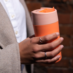 Taza de Viaje con Tapa Abatible 454ml Coral - Sipp