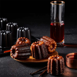 Tray for 20 Mini Cannelés
