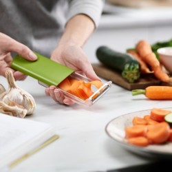 Waste Collecting Peeler - PeelStore
