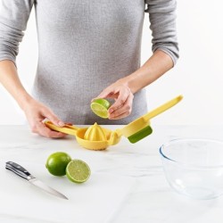 Dual-Action Citrus Press - Juicemax