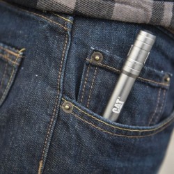 Linterna Pluma de Bolsillo CAT 100 lumens