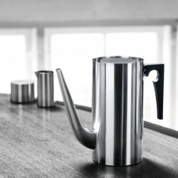 Cafetera Arne Jacobsen 1,5L