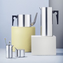 Tetera Arne Jacobsen 1,25L