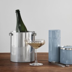 Frapé - Arne Jacobsen
