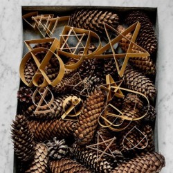 Ornamento Árvore Pequena Dourado - Figura