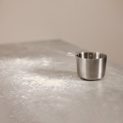 Deciliter Measuring Cup - Singles