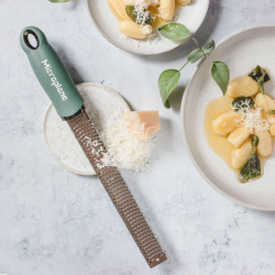Zester Grater Sage Green - Premium Classic Series