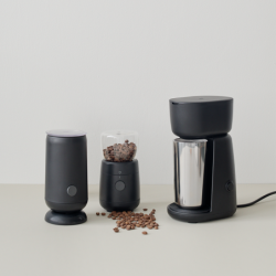 Máquina de Café Preto - Foodie