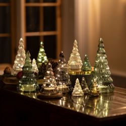Christmas Tree 23cm Dark Oak - Lucy