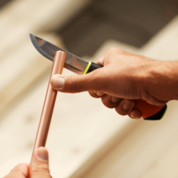 FISKARS Heavy Duty Knife With Sharpener