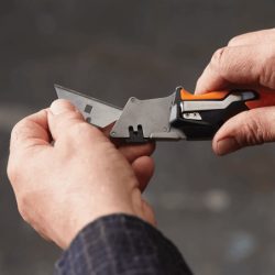 X-ato Dobrável Carbonmax FISKARS