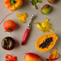 Professional Serrated Peeler - Specialty