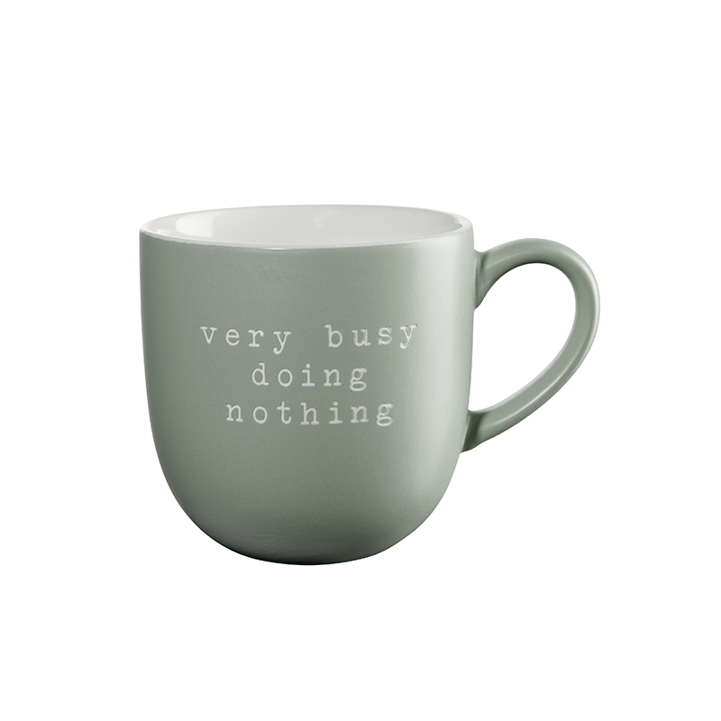 Caneca 'Very Busy Doing Nothing' 350ml - Hey!