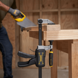 Abrazadera Híbrida Fatmax 600mm STANLEY