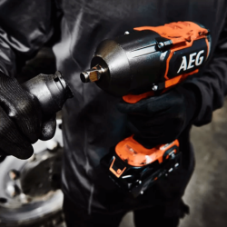 Chave de Impacto de Alto Torque sem Escova 8V AEG