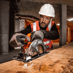 AEG 18V 165mm Subcompact Brushless Circular Saw