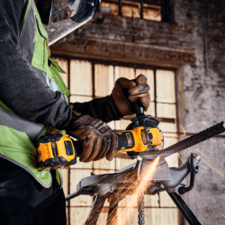 Amoladora Angular sin Escobillas XR 18V ​​​​125mm sin Cargador/Batería DEWALT
