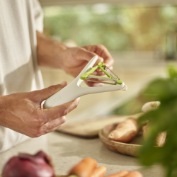 2-in-1 Peeler Stone and Green - Switch