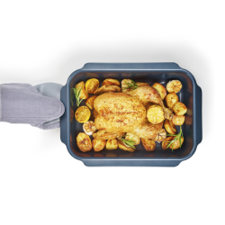 Large Roasting Tray Blue - Nest Oven