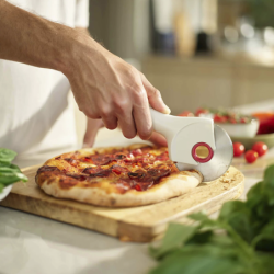 Easy-Clean Pizza Cutter Stone and Red - Ringo