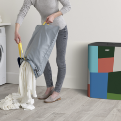 Easy-Empty Laundry Basket 90L J Lawes - Tota