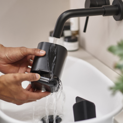Small Toothbrush Caddy Matt Black - Easystore