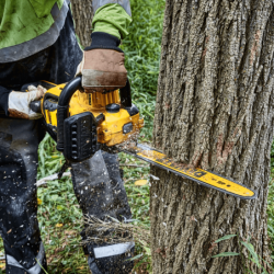 DEWALT 54V XR FLEXVOLT 45cm High Powered Chainsaw - Bare Unit