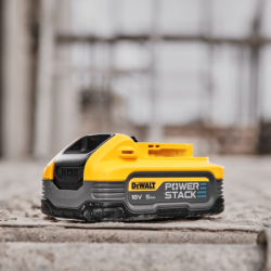 DEWALT Compact battery XR 18V ​​POWERSTACK Li-Ion 5Ah