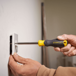 STANLEY Multipoint Tool with 34 Tips