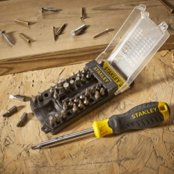 STANLEY Multipoint Tool with 34 Tips