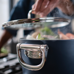Folding Handle Stock Pot with Lid 25cm Blue - Space