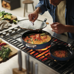 Folding Handle Sauté Pan with Lid 28cm Blue - Space