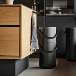 Bio Waste Bin 22+12L Black - Circular