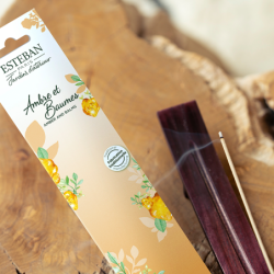 Bamboo Sticks Amber & Balms - Nature Universe