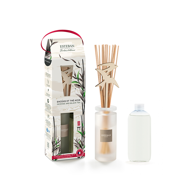 Bouquet com Recarga 100ml Incenso e Chá Preto - Nature Universe Bouquet com Recarga 100ml Incenso e Chá Preto - Nature Universe