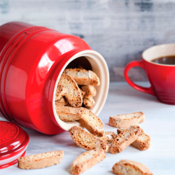 Bote para Galletas 2,4L Cerise