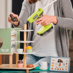 RYOBI Glue gun 18V ONE+ without Battery/Charger