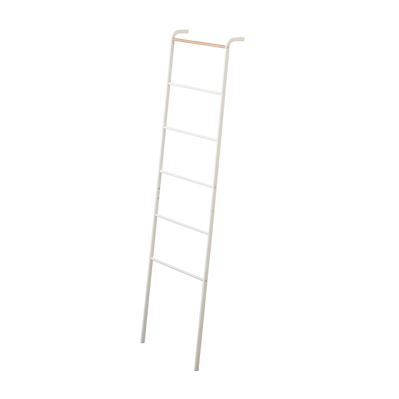 TOWER LEANING LADDER HANGER WH