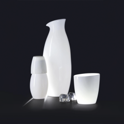 Carafe, porcelain, volume 1000 ml h. 25