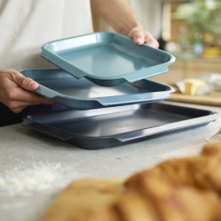 Non-Stick Small Baking Tray Blue - Nest Bake