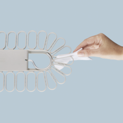 32-Piece Quick-Grip Drying Hanger - Petal